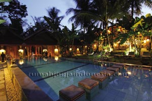 Astuti Gallery & Homestay