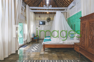 Interior bedroom rumah Limasan nan klasik