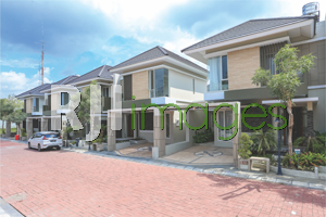 Kawasan rumah di cluster Abelia tipe 135, Green Hills Residence