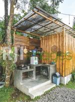 Area pantry berkonsep semi-outdoor