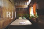 Kamar tidur rumah induk
