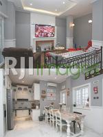 Ruang keluarga dan area dapur