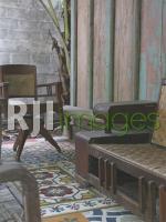 Tegel motif perkuat konsep klasik