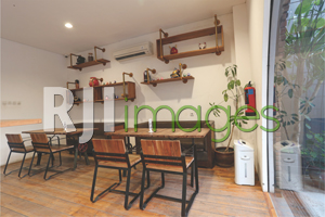 Furnitur bergaya industrial