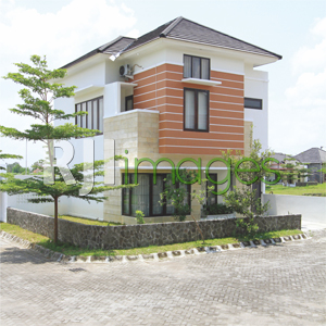 Hunian 2 lantai tipe 110 (hook) Royal Maguwo