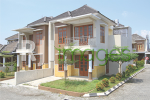 Kawasan hunian tipe 2 lantai Royal Mansion Banguntapan tahap 1