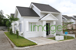 Rumah Contoh tipe Athena perumahan Gaia Residence
