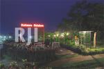 Area taman bernuansa hijau & sejuk