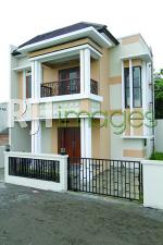 Metro Harmony Sonosewu tipe 100