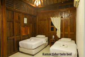 puri brata resort & gallery