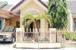 rumah selatan polda diy condongcatur sleman jogjakarta