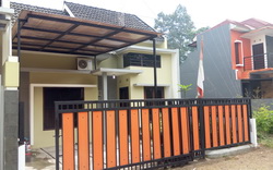 rumah wedomartani